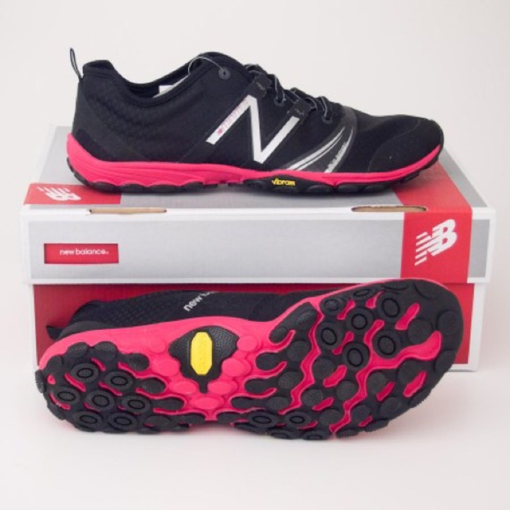 New balance size 7.5 minimus vibram running shoe